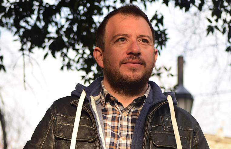 Dr. Gabriel León: “Comunicar la ciencia es importante porque nos permite establecer diálogos”