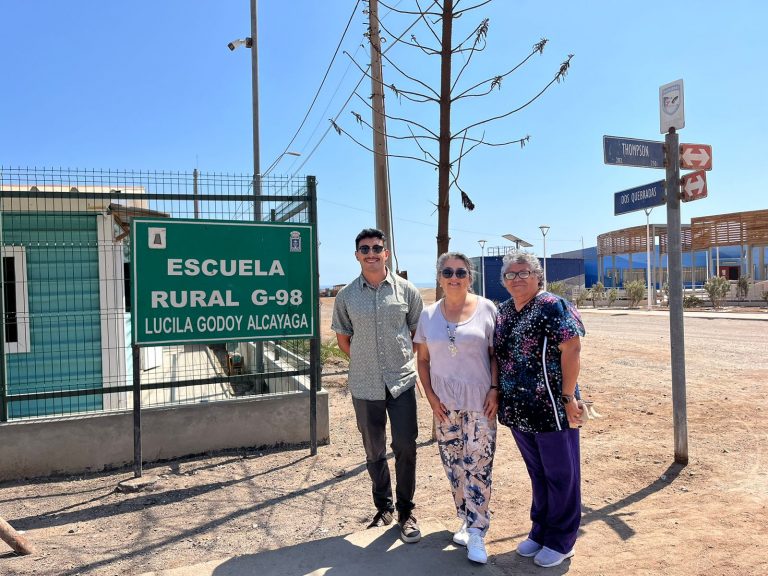 Explora Antofagasta se vincula con Escuela Rural G-98 Lucila Godoy Alcayaga de Michilla