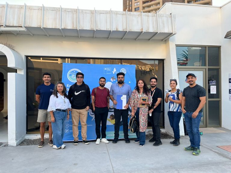 PAR Explora Antofagasta reunió a diversos investigadores/as y científicos/as en taller sobre comunicación efectiva
