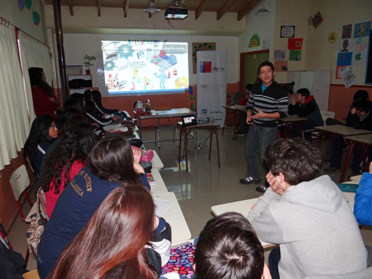 “Sería muy egoísta de mi parte no entregar los conocimientos y experiencias que otras personas me entregaron”