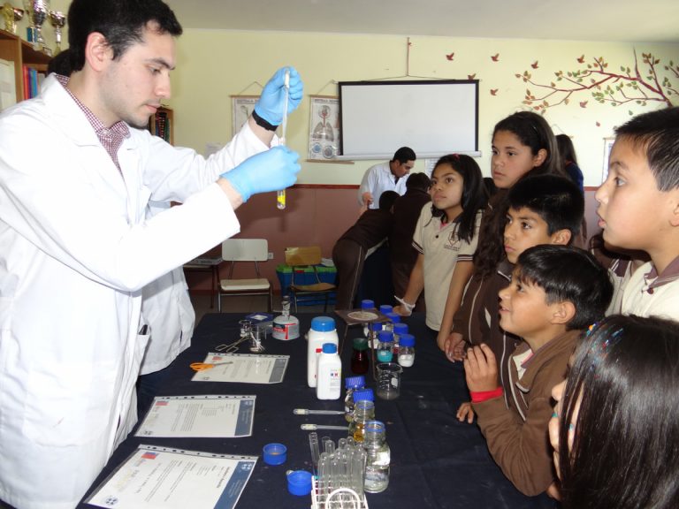 Más de 800 escolares se maravillaron con la muestra pedagógica “Ciencia en Acción”