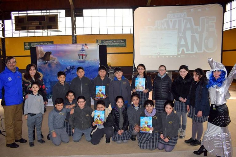 En la Escuela Campos Deportivos se realizó el lanzamiento del álbum: “Un Gran Viaje por el Océano”