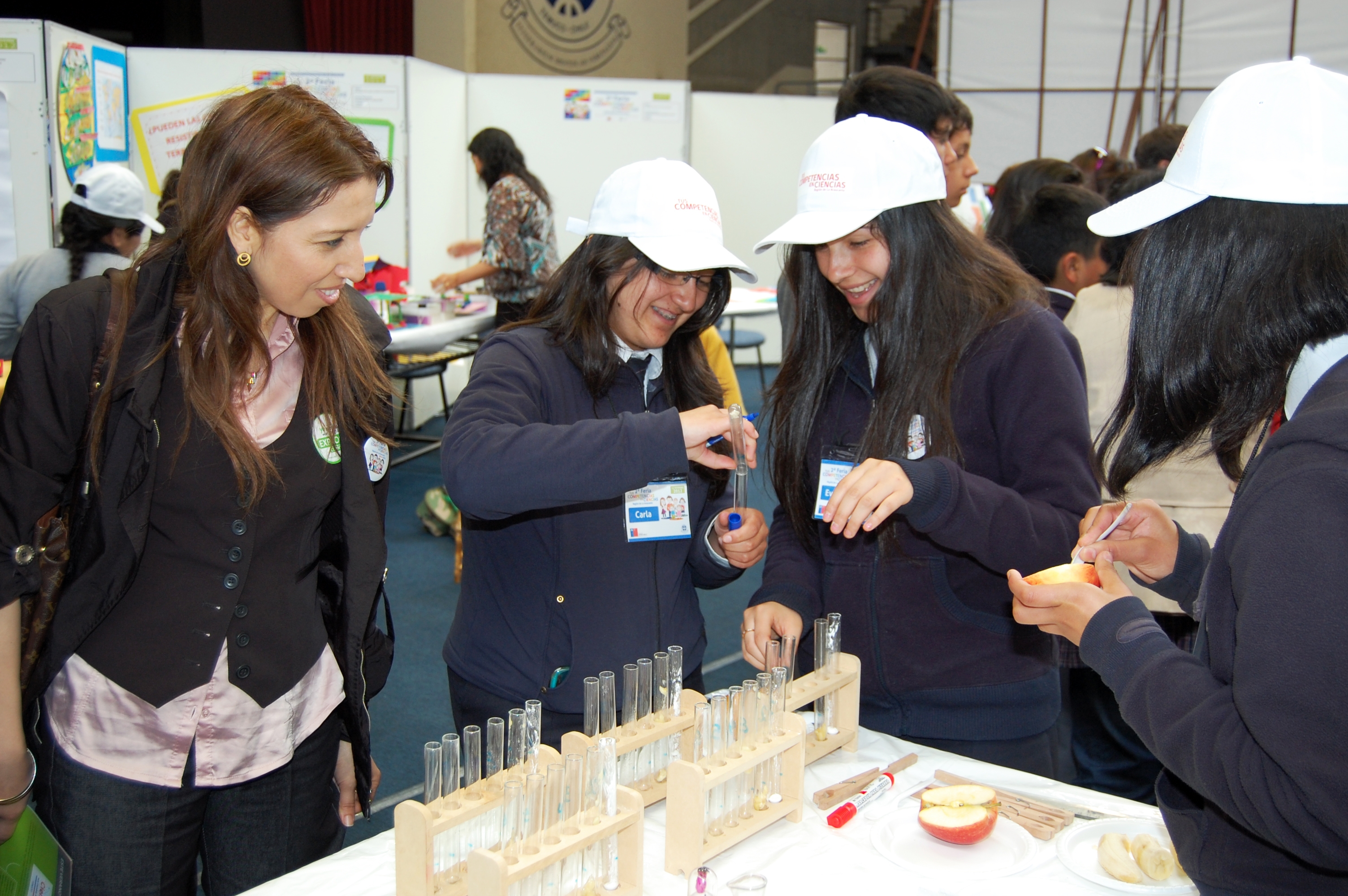Mañana: ¡Todos invitados a visitar la 4ª Feria Tus Competencias en Ciencias!