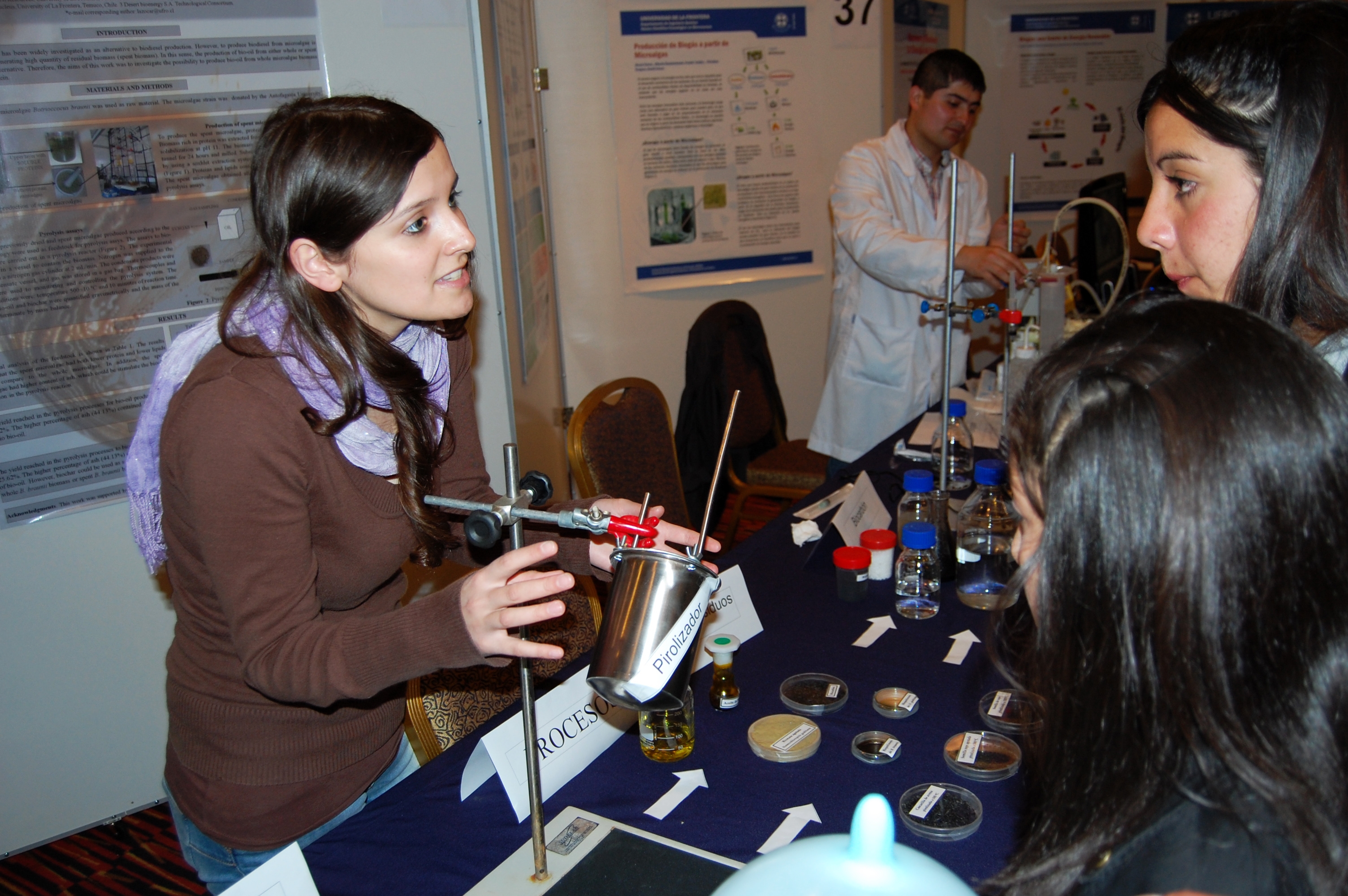 ¡Conoce cómo se hace ciencia en la Feria de Investigación de la Ufro!