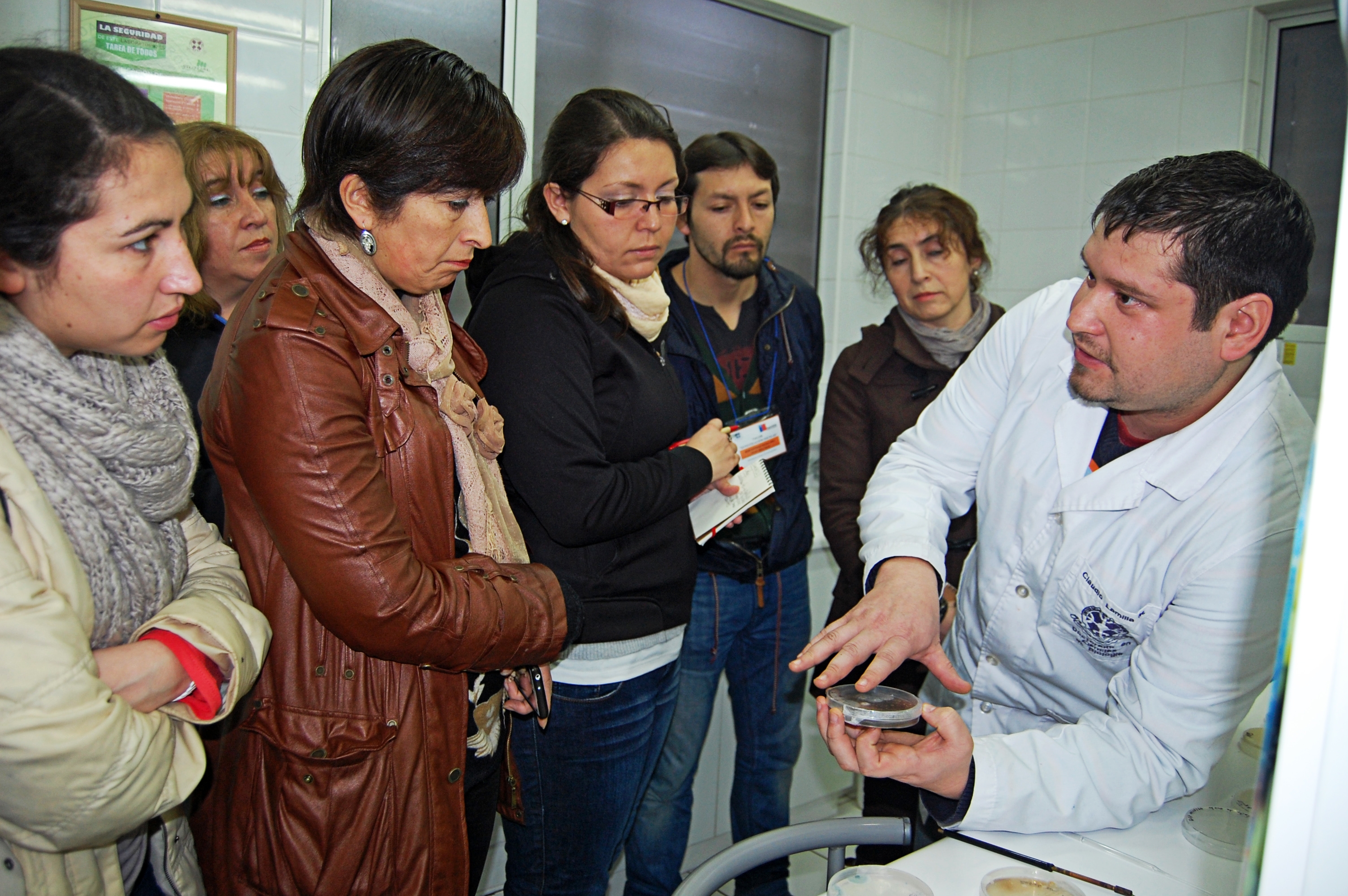 Profesores y profesoras de la región ya pueden postular al Taller de Investigación Escolar 2015