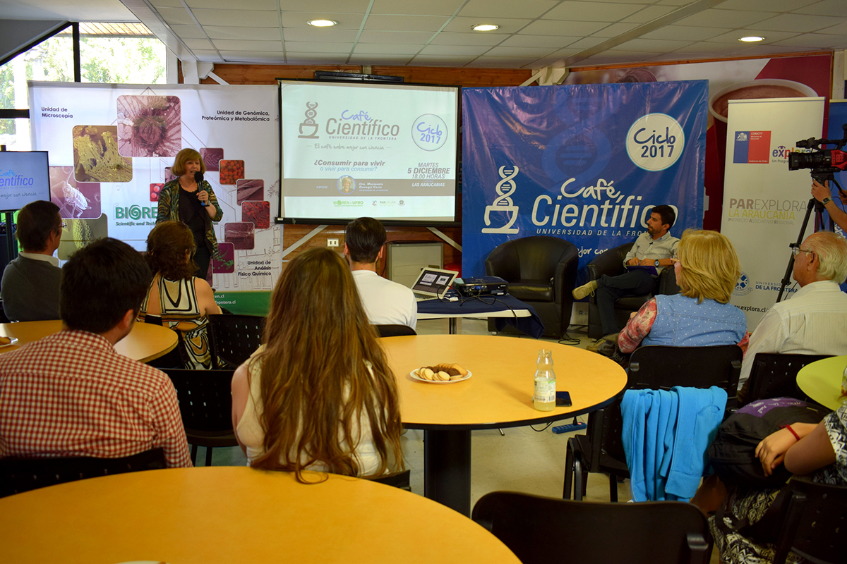 Cerca de 1000 personas participaron este 2017 del Café Científico de la UFRO