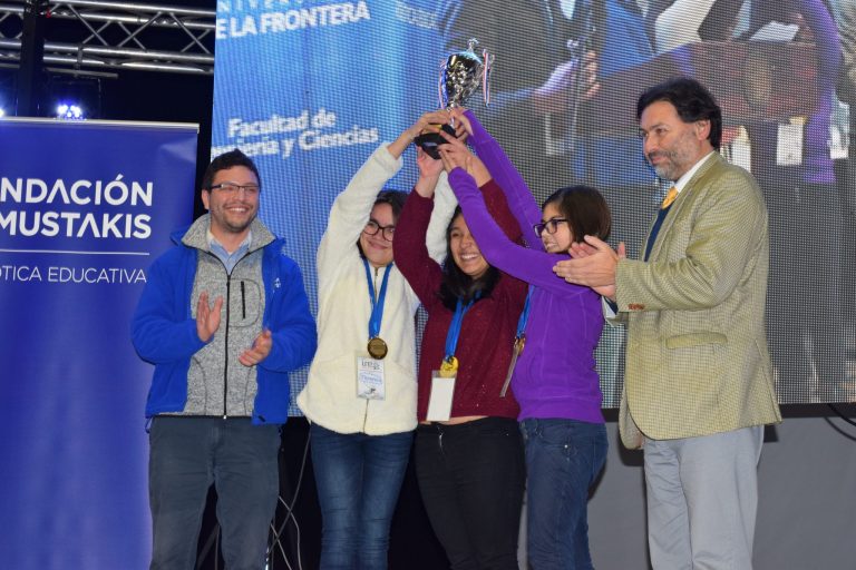 “Caracolitos” se impuso en Final Zonal de Robótica Educativa en La Araucanía