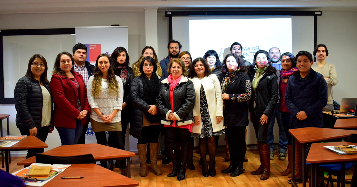 Docentes de La Araucanía se acercan a la Investigación Escolar