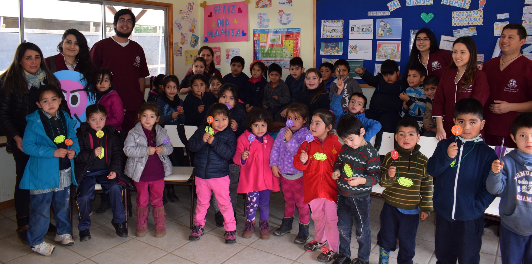 Escolares de la Escuela Andrés Bello de Padre Las Casas aprenden a prevenir la parasitosis en didácticos talleres