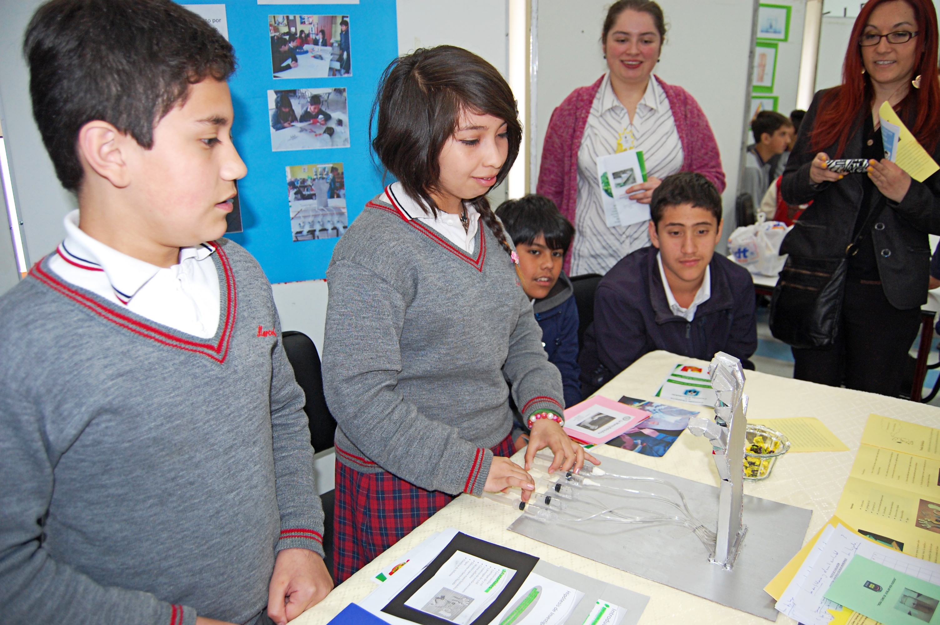 Proyecto del Liceo Gabriela Mistral obtiene primer lugar en feria de establecimientos municipales