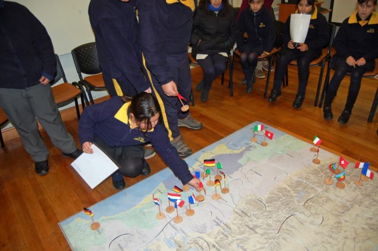 163 niños aprendieron sobre proceso de ocupación y colonización europea en el Wallmapu
