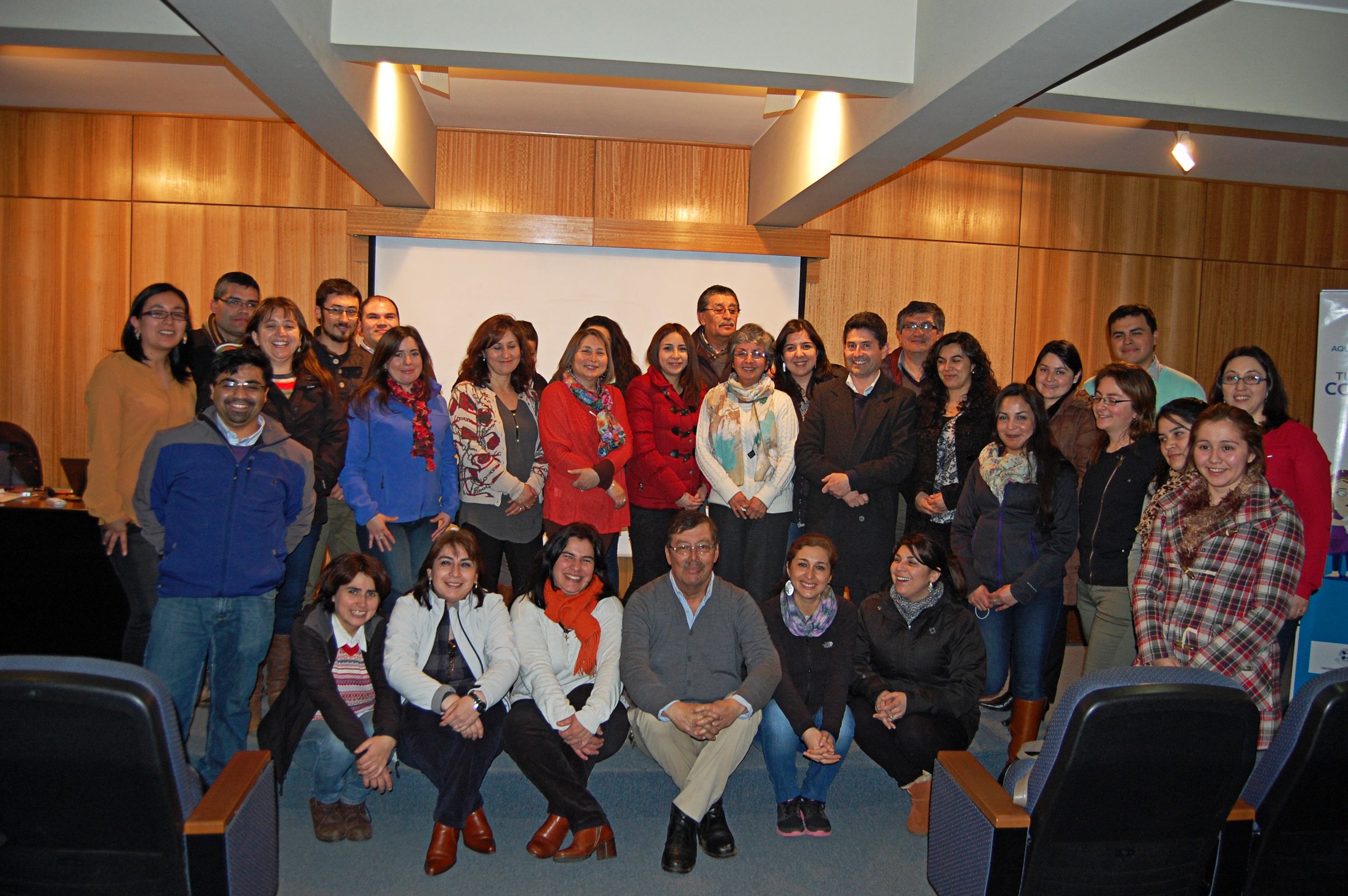 Intercambio de experiencias en reunión de facilitadores TCC