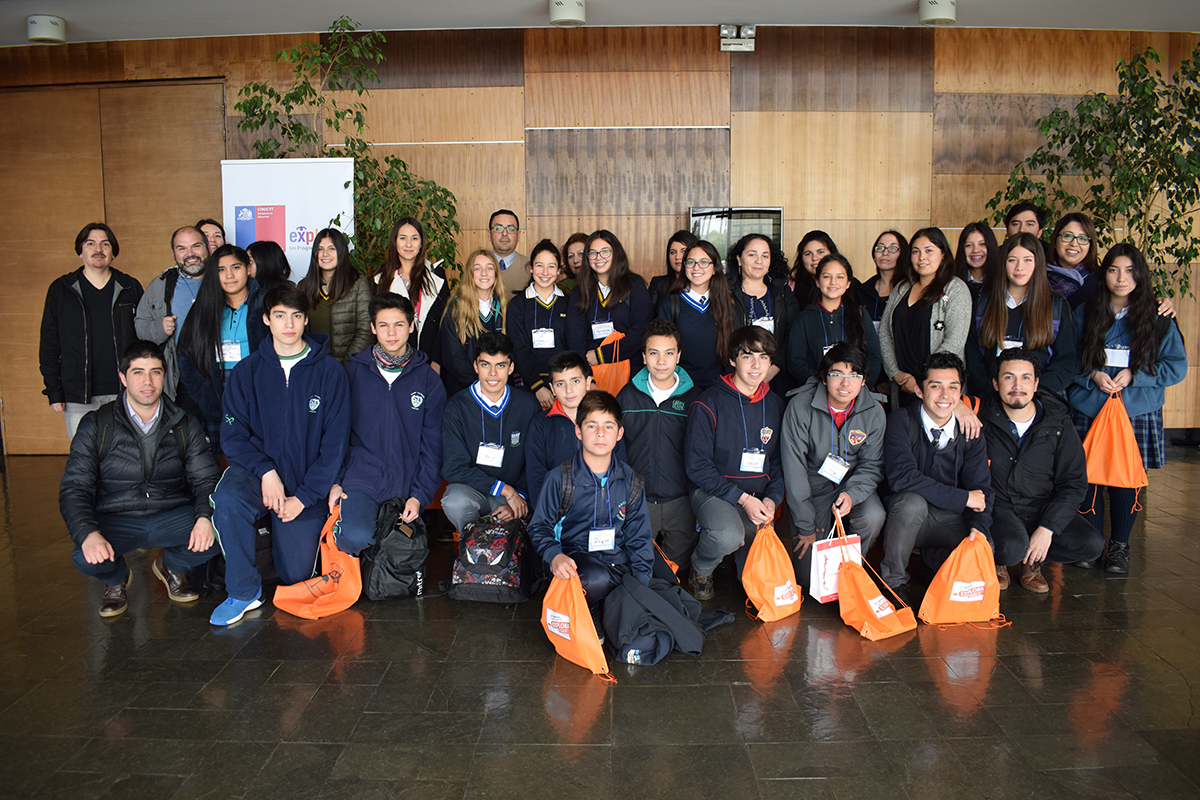 Profesores y estudiantes vivieron jornada de capacitación en el área de la investigación escolar