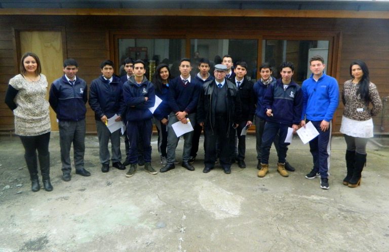 Estudiantes participan  de entretenido taller “Soy Constructor” en la Universidad Mayor de Temuco