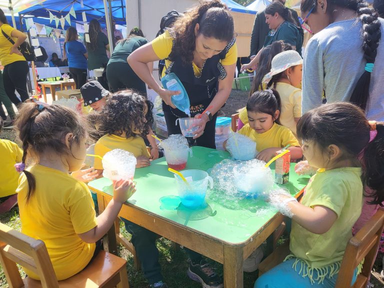 Estudiantes y docentes expusieron sus trabajos y proyectos de CTCI en Feria Científica