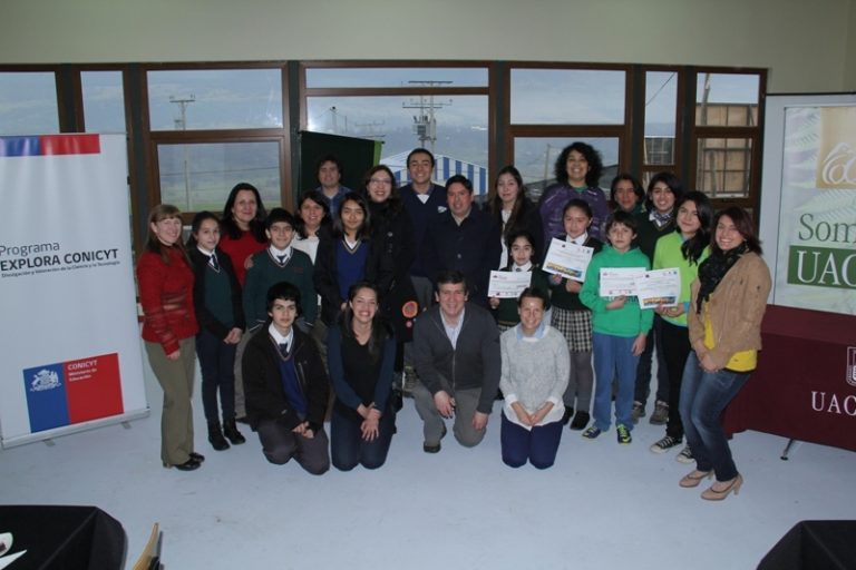 PAR EXPLORA Aysén entregó fondos para clubes de Apoyo a la Investigación Científica Escolar.
