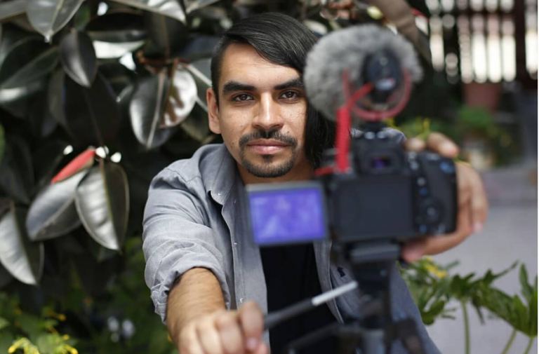 Creador de importante canal de divulgación científica, WikiSeba, dará charla abierta sobre cómo comunicar ciencia por YouTube 