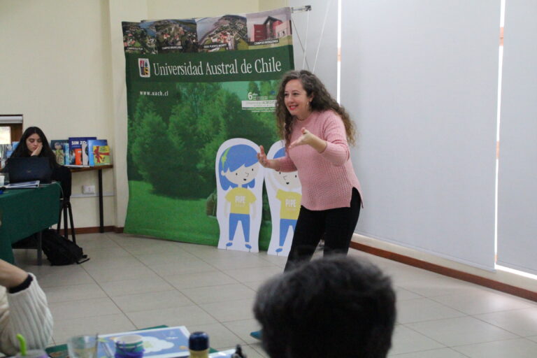 PIPE y la indagación científica en la primera infancia:  “¿Cómo motivamos a las y los niños pequeños? Generando escenarios donde puedan existir problemas, se les invite a ser protagonistas y sean ellos los que resuelvan”