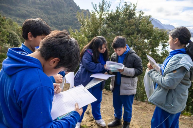 Ciencia en el aula: docentes de Aysén desarrollan proyectos junto a sus estudiantes para fortalecer el pensamiento científico