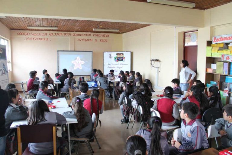 Comuna De Mulchén Recibe Muestra Audiovisual Científica Itinerante Del IMO