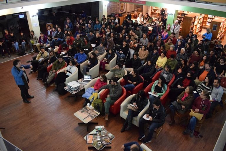 Café Científico: Energías limpias: El camino de Chile hacia una matriz renovable