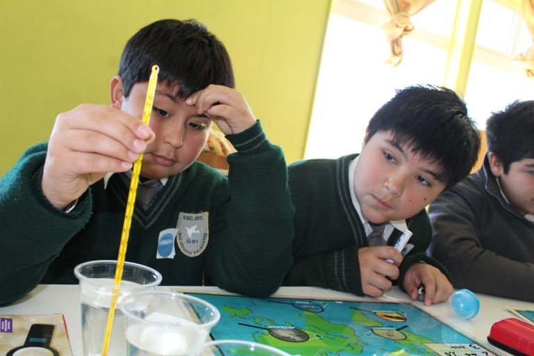 Estudiantes de la comuna de Ránquil aprendieron sobre el entretenido mundo de los océanos con MACI
