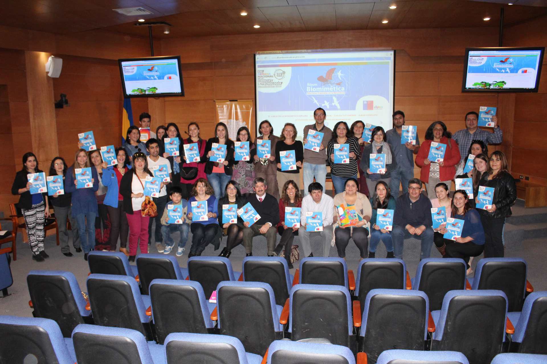 La Semana de la Ciencia y el Álbum de la Biomimética marcaron la reunión de la Red Territorial de Profesores de Concepción