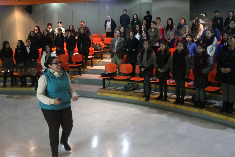 Periodistas Científicos Escolares comenzaron el año con taller de locución