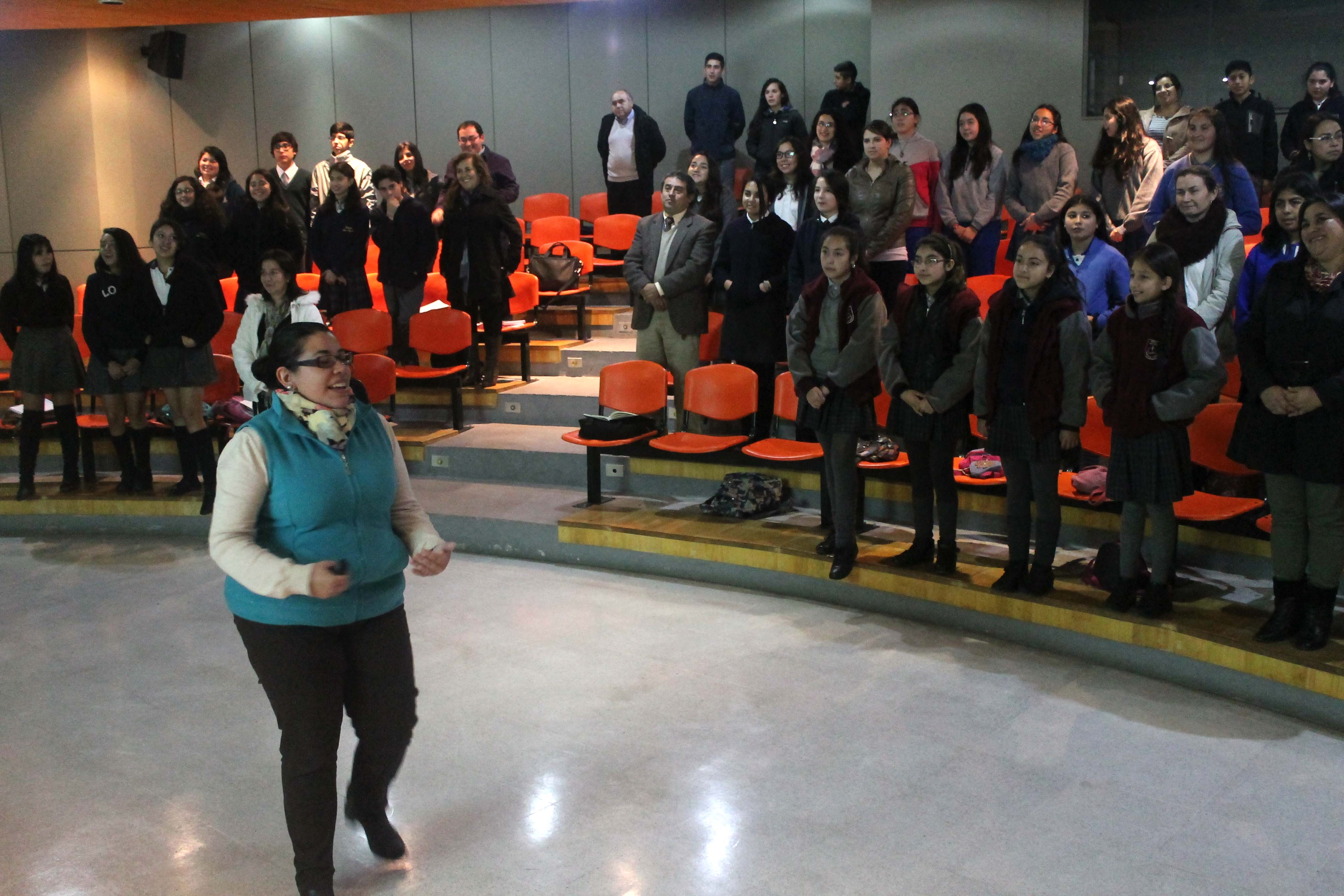 Periodistas Científicos Escolares comenzaron el año con taller de locución