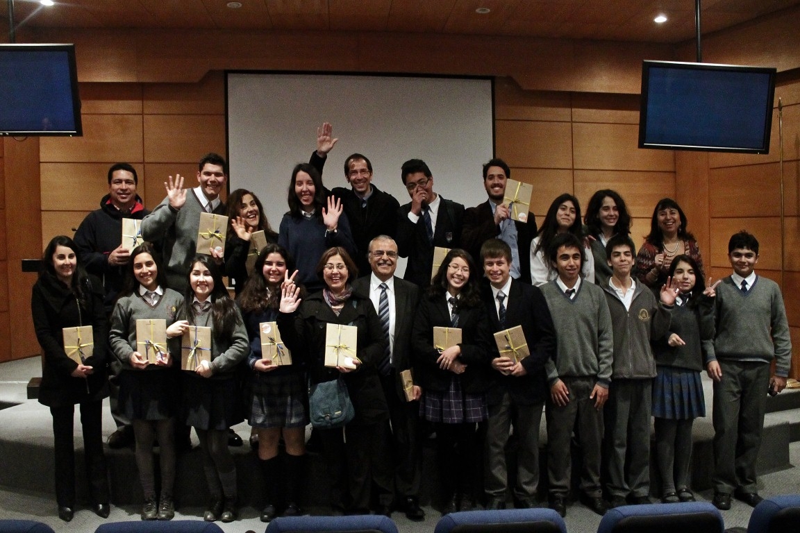 Jóvenes investigadores recibieron su primera publicación científica