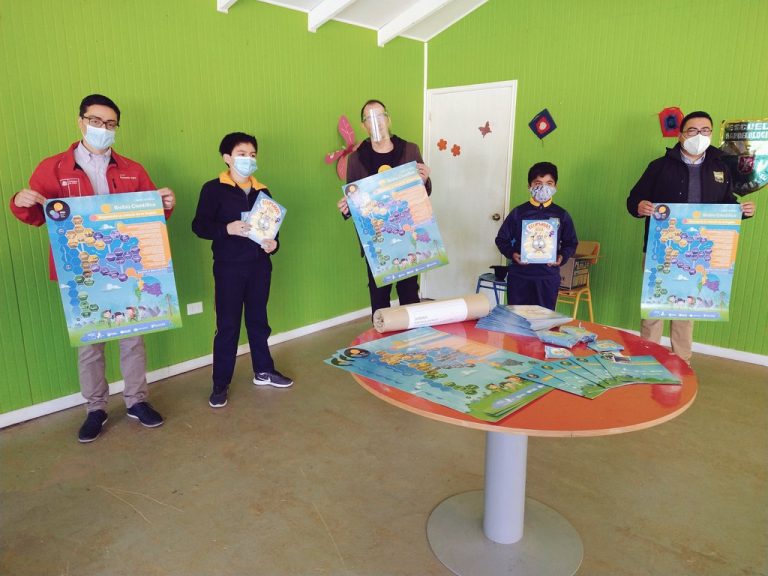Explora Biobío y Seremi de Educación entregan 17 mil juegos de mesa a escuelas rurales