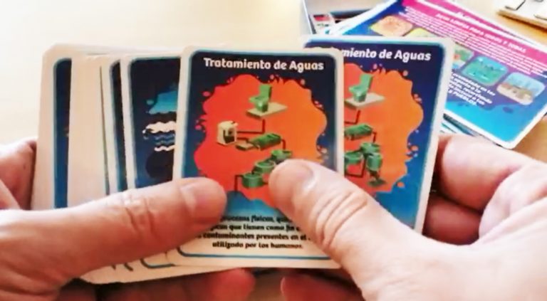 EcoBrigada llega en un entretenido juego de cartas de la mano de CICAT, Essbio y CHRIAM