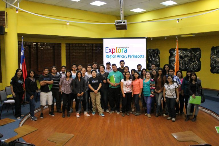 Iniciativa Explora realizó primeras capacitaciones para Monitores Universitarios 2015