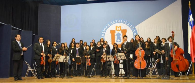 Universidad Católica del Norte celebra sus 59 años de vida