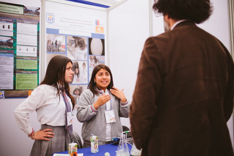 Reportaje: Congresos Escolares de Ciencia, una mirada a las investigaciones de los estudiantes de la región