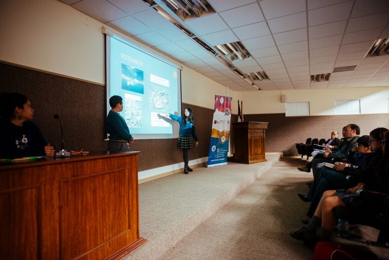 Atención: Buscamos Científicos Evaluadores para Investigaciones Escolares