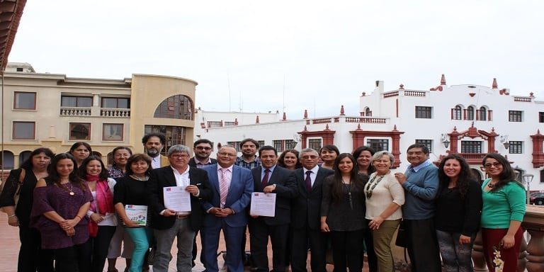 Firman acuerdo en pro de educación para la sustentabilidad del periodo 2017-2020