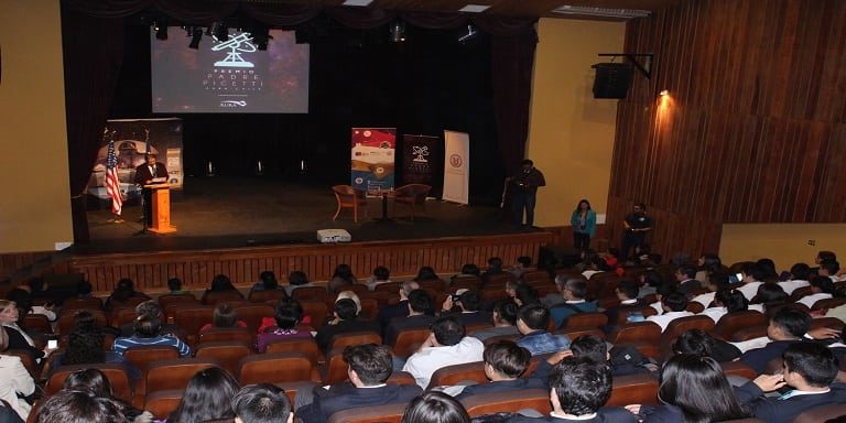 Día de la Astronomía en Coquimbo congregó a investigadores y a la comunidad en torno a la observación de los cielos
