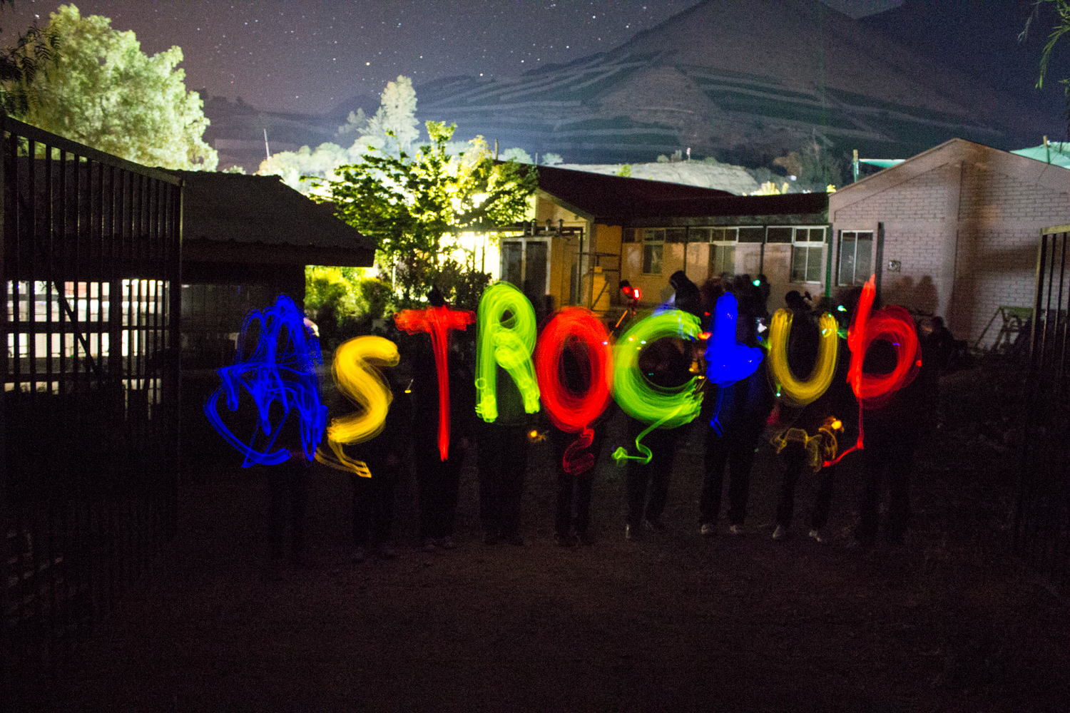 Más de 100 estudiantes de la región observaron el cielo y las estrellas en el campamento astronómico “Astroclubes”
