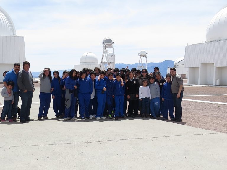 Más cerca del cielo: Alumnos de la Escuela Metodista quedaron maravillados con visita al Observatorio Tololo