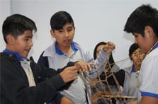 En Academia de Etnomatemática: Estudiantes de Arica recrearon quipus incaicos