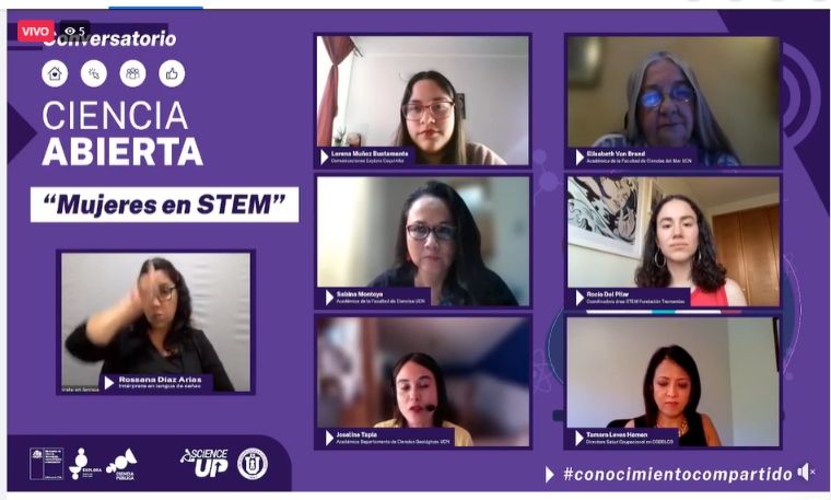 Mujeres en STEM: el largo en camino, en Chile, para derribar las barreras culturales y estructurales