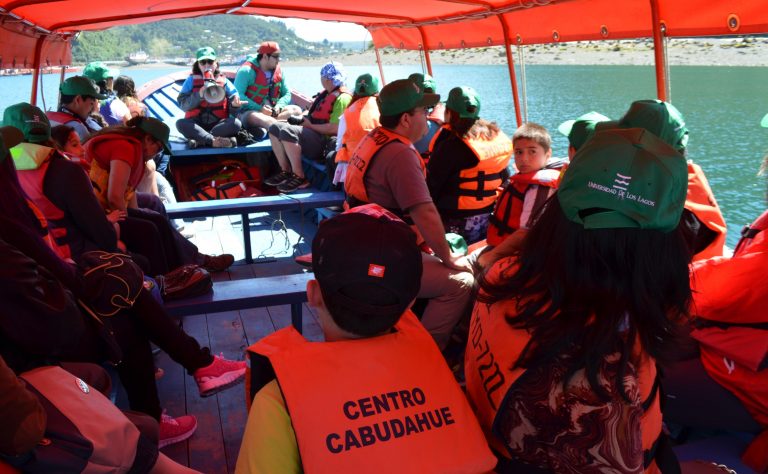 Conociendo el patrimonio material e inmaterial de Isla Tenglo