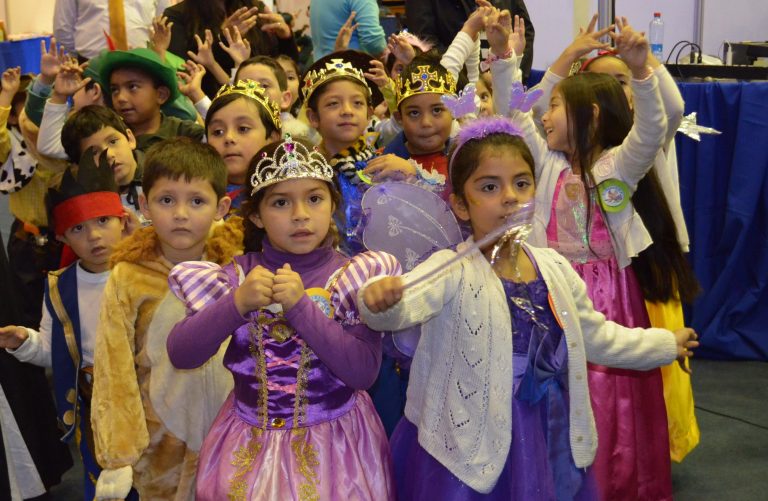 PAR EXPLORA Los Lagos presente en inauguración de la Feria del Libro de Puerto Montt
