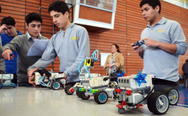 Osorno College gana Primer Encuentro Provincial de Robótica Educativa
