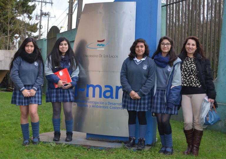 Club de Investigación Científica Escolar “Todo Ciencia” visitó Centro I-Mar de la Universidad de Los Lagos