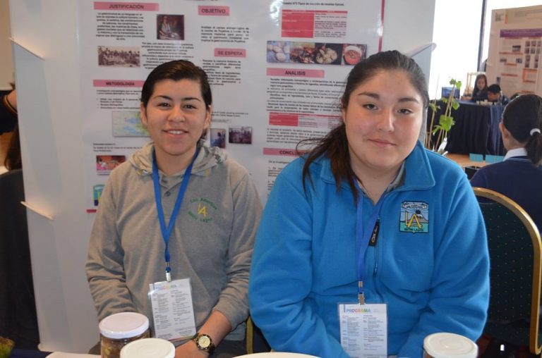 Escolares viajan a representar a la región en Congreso Nacional de Ciencia y Tecnología