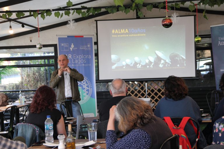 Observatorio ALMA: origen, futuro y funcionamiento pudo conocerse en último Café Científico 2023 de Explora Los Lagos