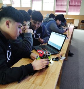 Estudiantes del Liceo Industrial de Osorno.