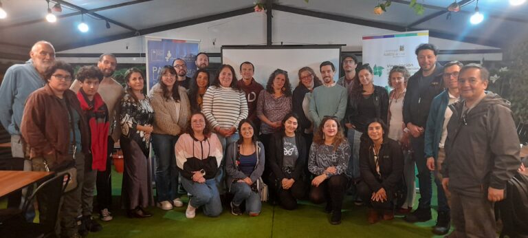 Con charla sobre Radioastronomía en primer Café Científico de Puerto Montt Explora Los Lagos 2025 inició celebración del Día Nacional de la Astronomía